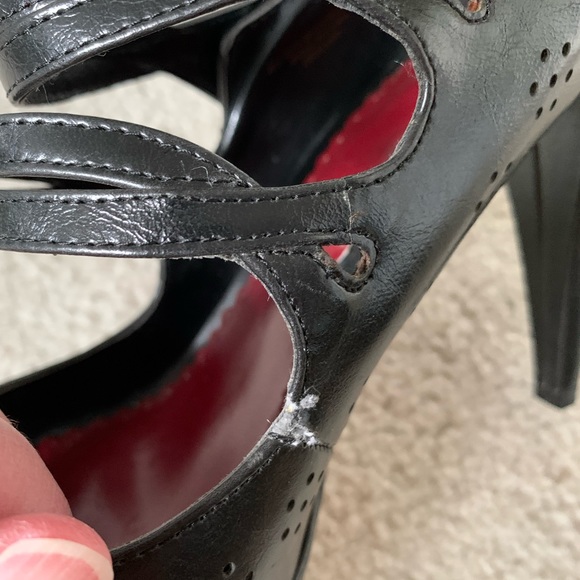 Black Embossed Open Toe Heels - Picture 4 of 6